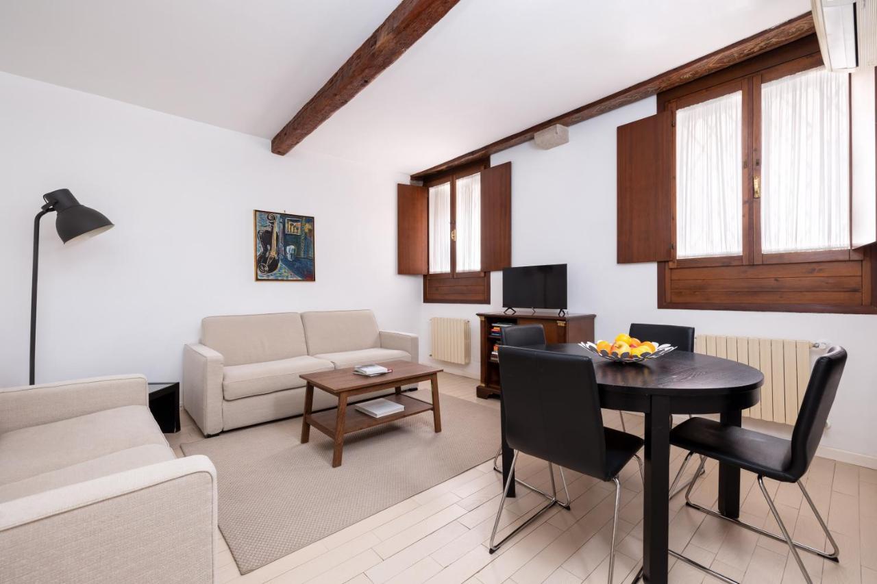 Residence Ca' Foscolo Venice Luaran gambar