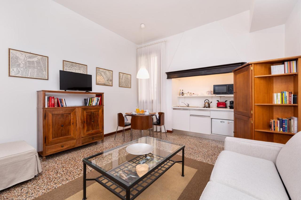Residence Ca' Foscolo Venice Luaran gambar